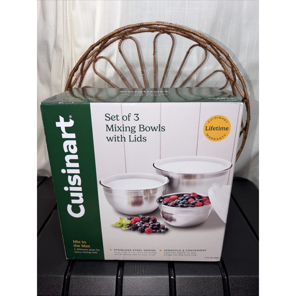 BRAND NEW- Cuisinart Stainless Steel Mixing Bowl Set Lidded of 3 Bowls with Lids